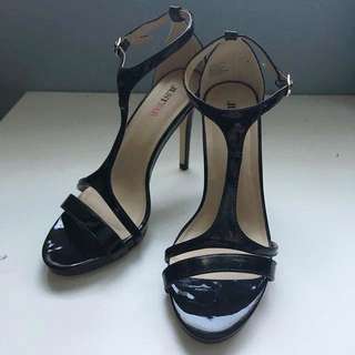 JustFab Cynthia Strappy Heels (Size 6)