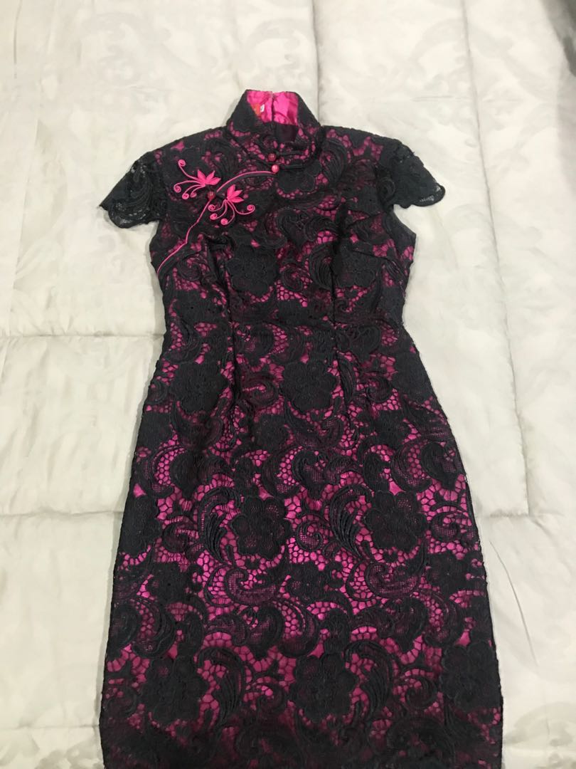 dress hitam pink