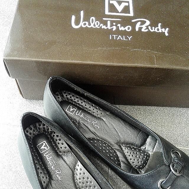 Valentino shop rudy parkson
