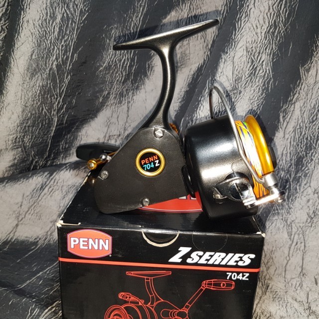 Fishing Reel Made In USA Penn 704Z Spinning Reel Loaded With New Full Spool  Of 80 lb 8strands Daiwa J-Braid