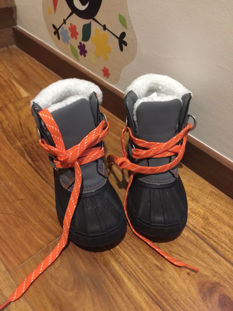 gymboree snow boots