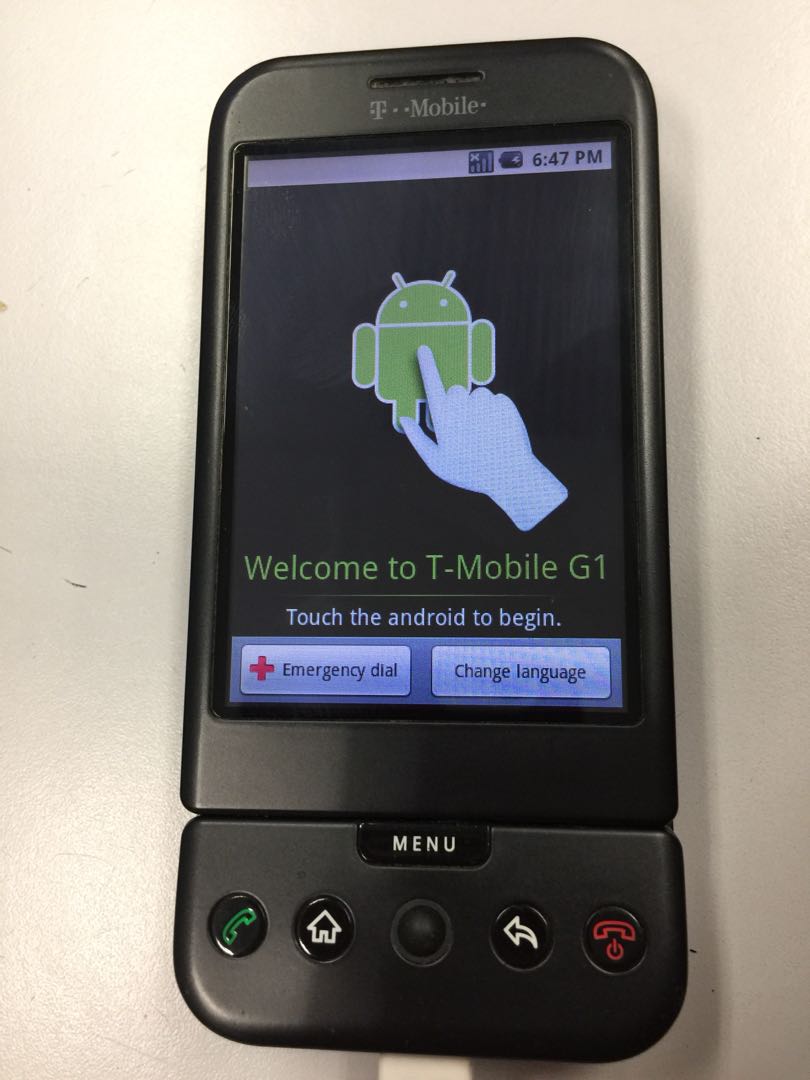 HTC G1 第一代android手機 （分類：Android 安卓其他）位於 Hong Kong。 由 koollee 提交（商品編號 160055035，圖片 1）。簡介： 1st generation android mobile phone, used.。