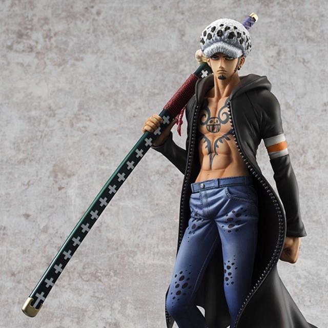 trafalgar law megahouse