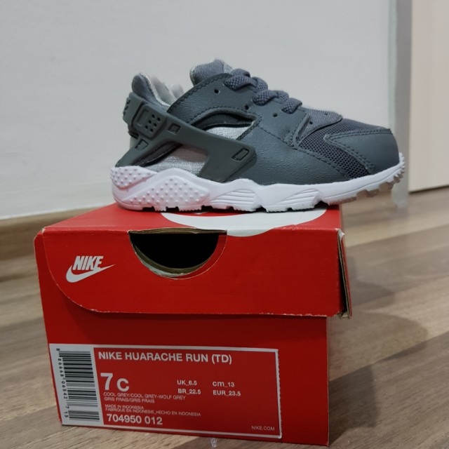 Nike store 00542 hot sale