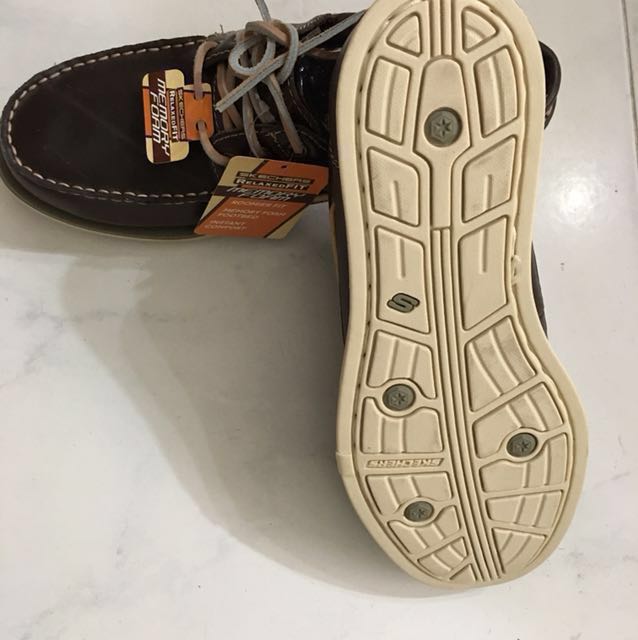 Rare Skechers leather boat shoe sz 41 Timberland look alike
