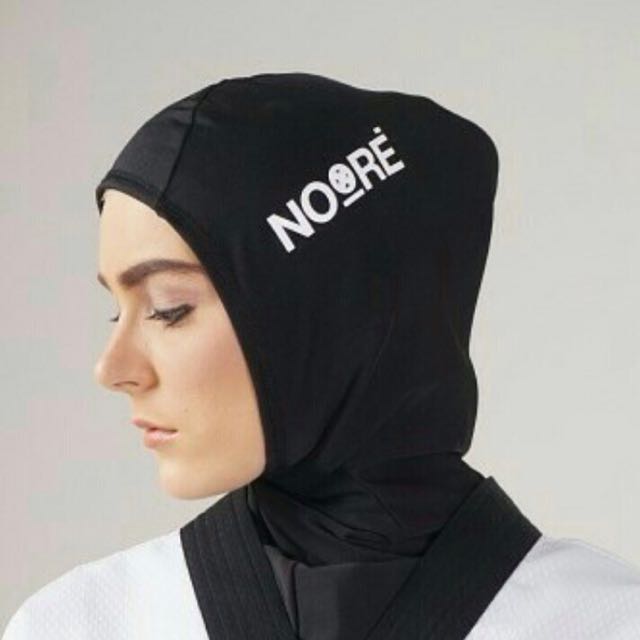 noore sport hijab