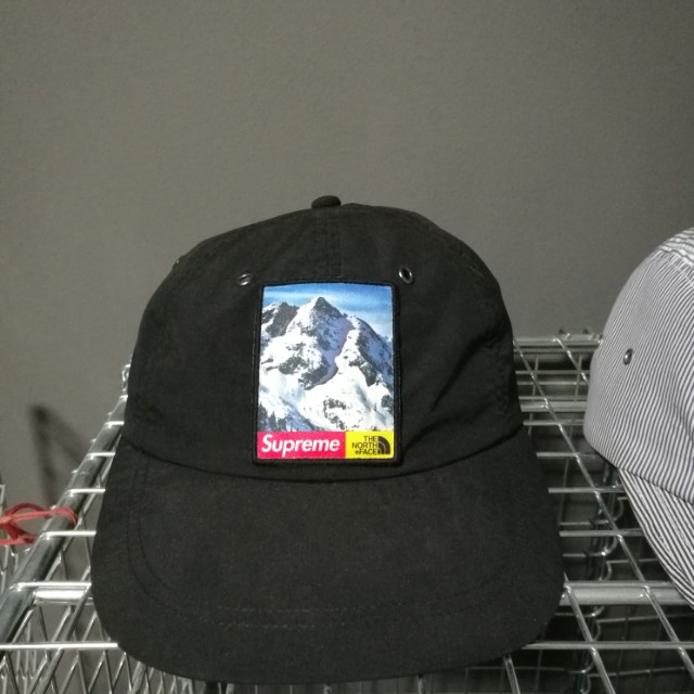 Supreme north online face mountain hat