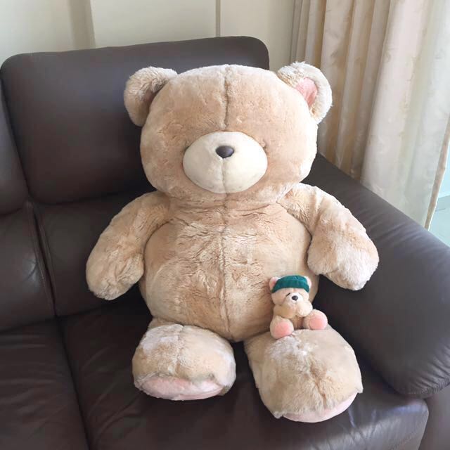hallmark giant teddy bear
