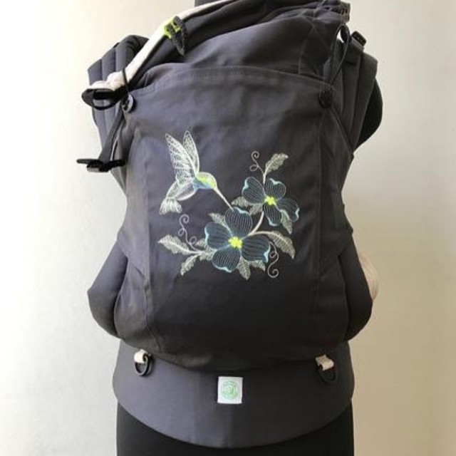 aloe slings baby carrier