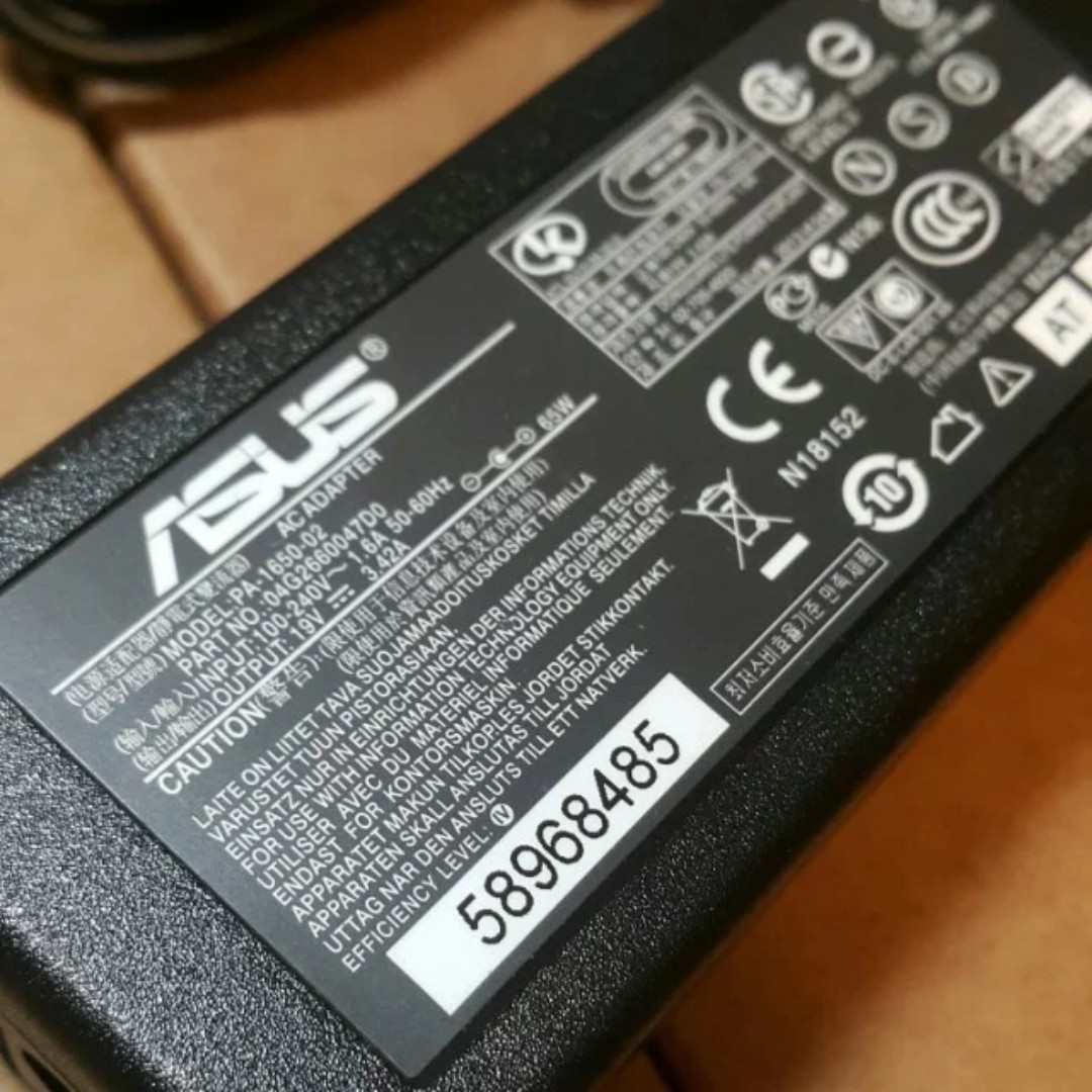 ASUS 19V / 3.42a / 4.0*1.35mm Laptop Charger