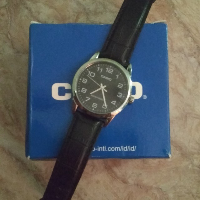 Jam discount casio analog