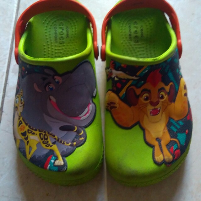 crocs j1 uk size