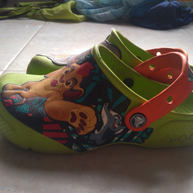 crocs j1 uk size