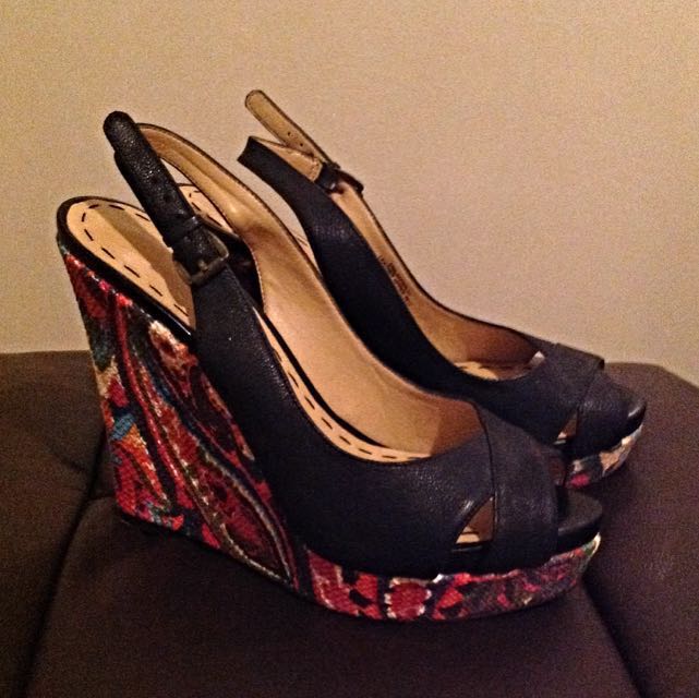 nine west wedge shoes