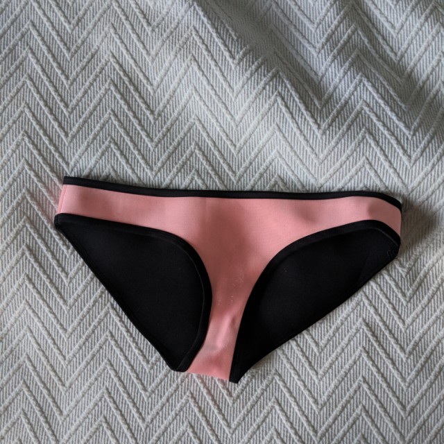 triangl bikini canada