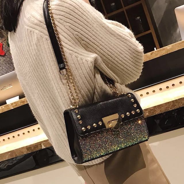 Sling bag trend 2018 on sale