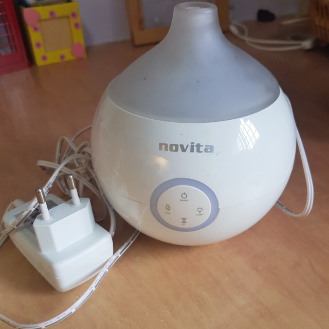 Aroma Diffuser (Category: Home Fragrance) located in Singapore. Submitted by kumari05 (Listing ID 160401678, Image 2). Description: NOVITA AROMA DIFFUSER DIMENSIONS (WxHxD)125mm x 136mm x 125mm SLEEK WHITE Only used 2times. Still new condition! Negotiable :).