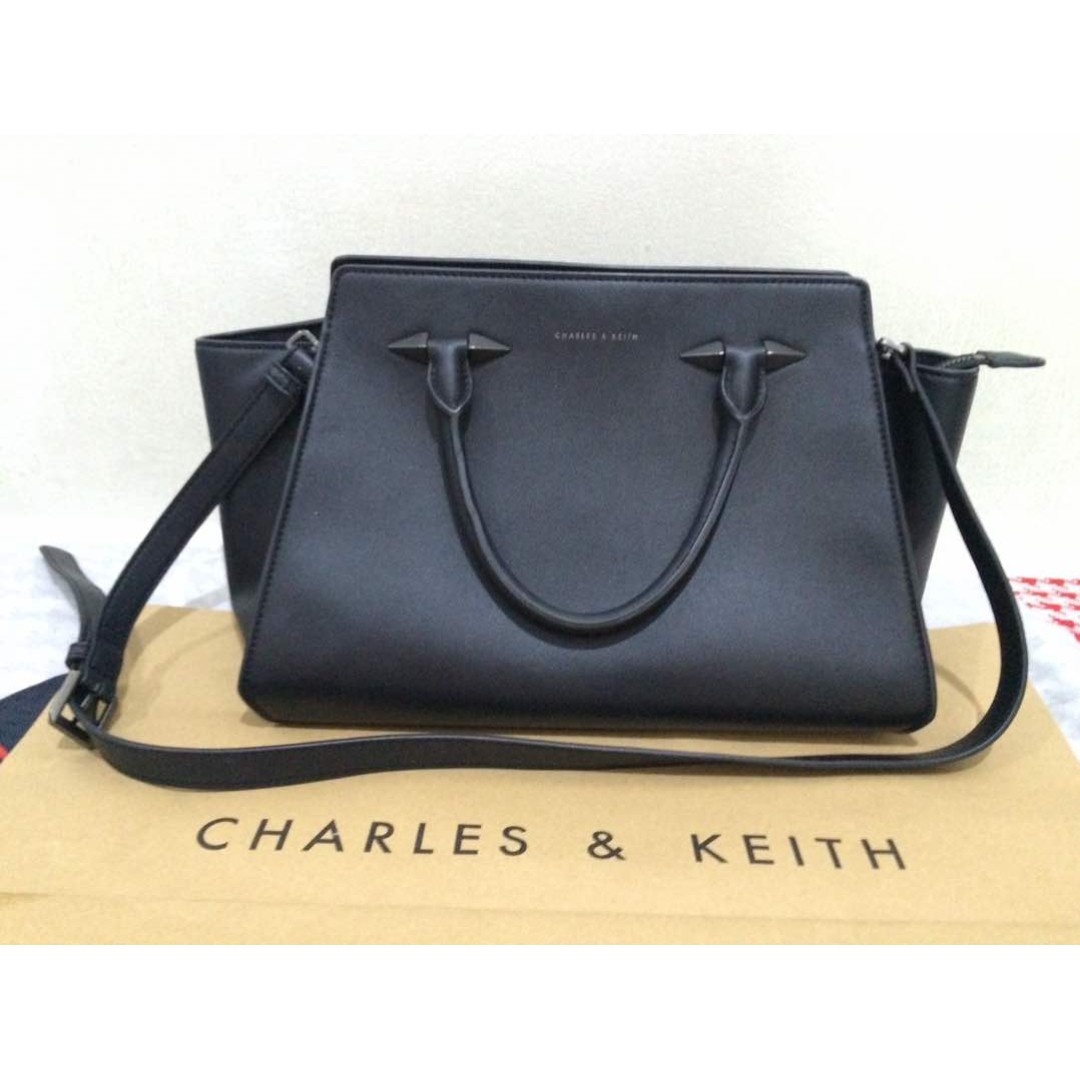 harga beg charles and keith malaysia