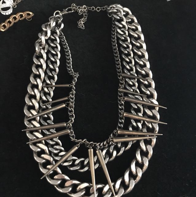 Edgy statement necklace shop