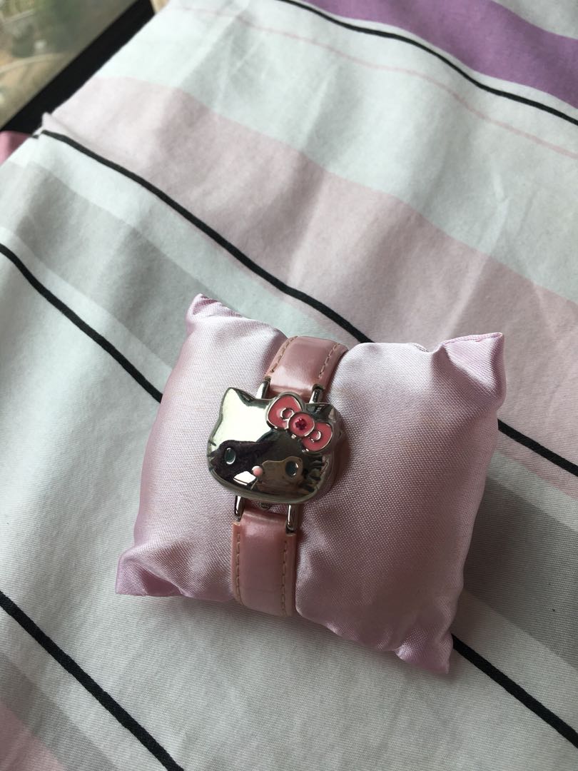 HelloKitty Watch （分類：鑽飾）位於 Hong Kong。 由 kibelo0927 提交（商品編號 160371539，圖片 2）。簡介： 。