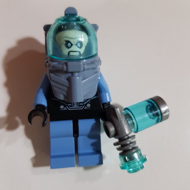 lego minifigure mr freeze