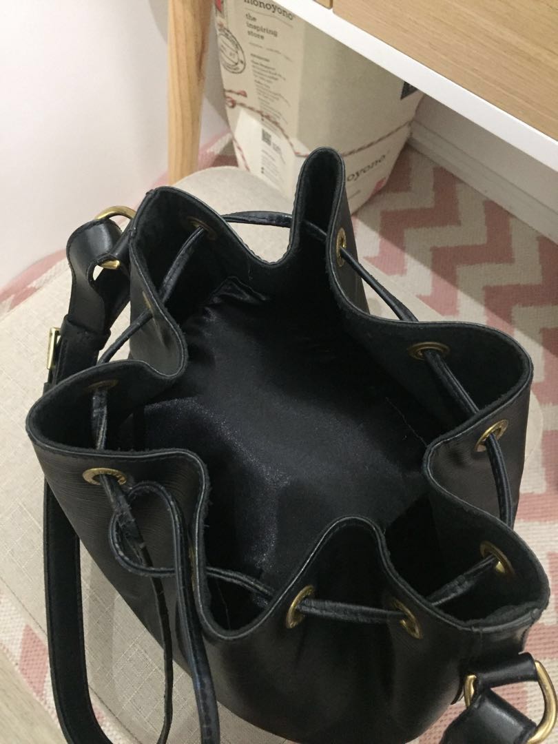 Louis Vuitton '16 'Noe' Nano Epi Leather Bucket Bag – The Little Bird