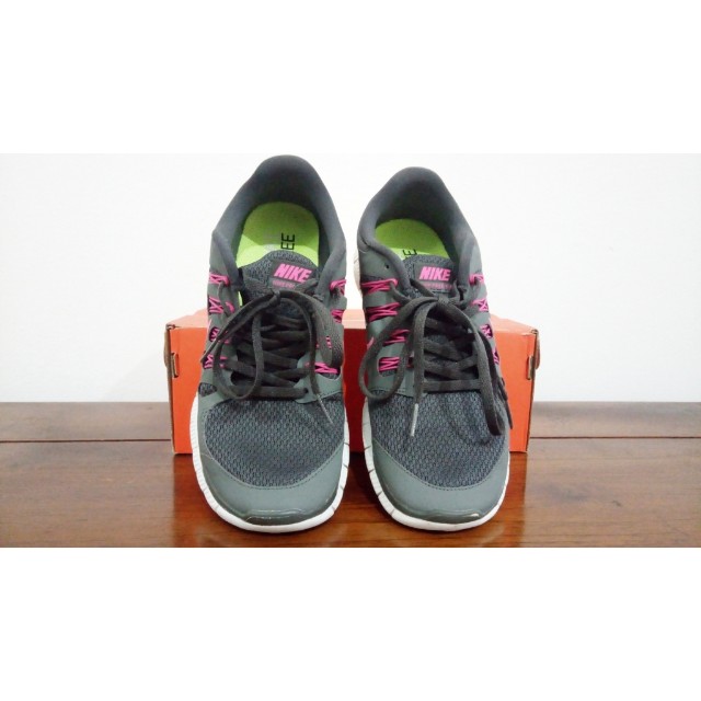 NIKE Free 5.0 Original Turun Harga Fesyen Wanita Sepatu di Carousell