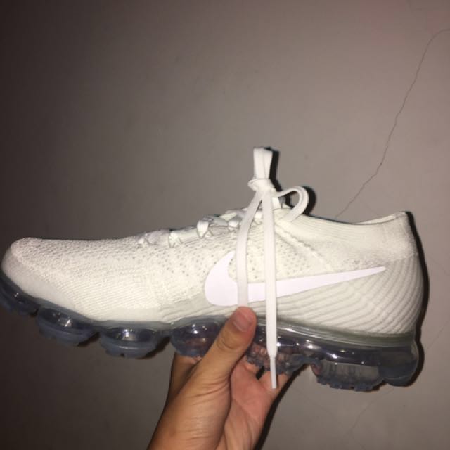 White christmas clearance vapormax