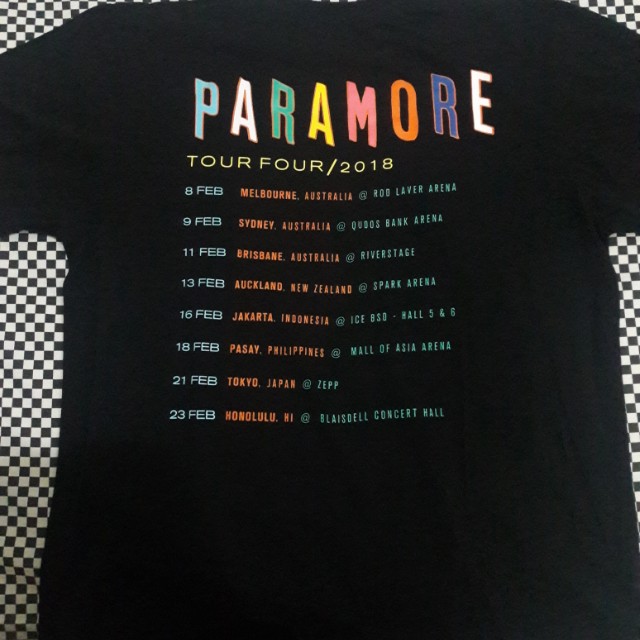 PARAMORE TOUR/FOUR SHIRT OFFICIAL MERCH 