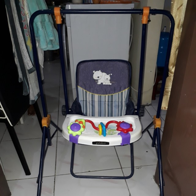 deluxe baby swing