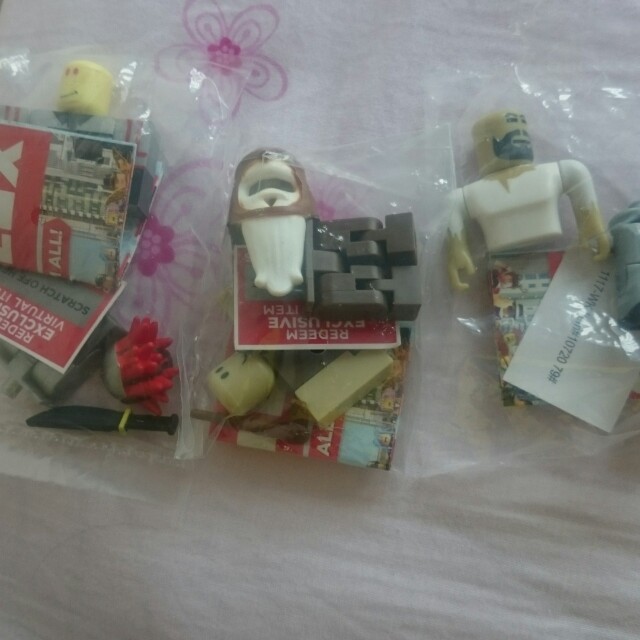 Roblox Figures With Code Toys Games Bricks Figurines On Carousell - billy code for roblox