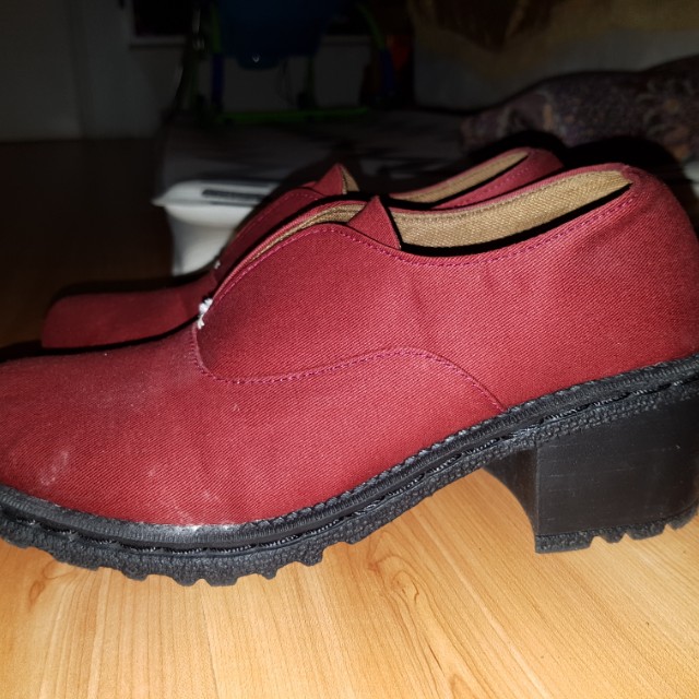 Sepatu Boots Nokha Esme Maroon Women S Fashion Women S Shoes