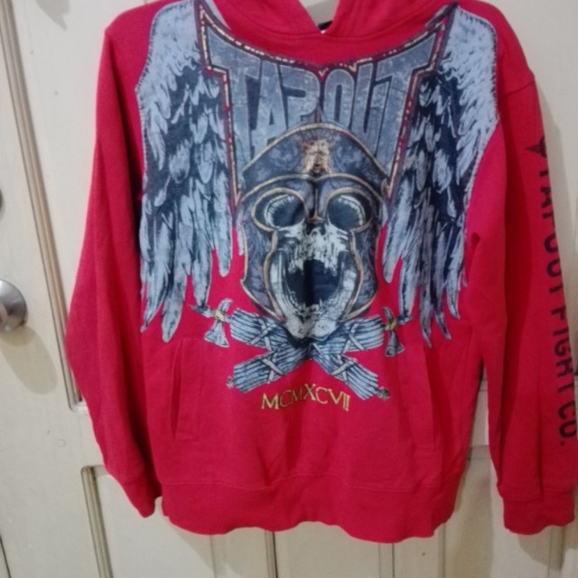 tapout sweater