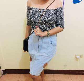 Off shoulder and denim skirt