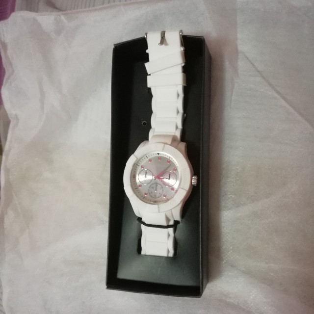 Avon wrist watch shop
