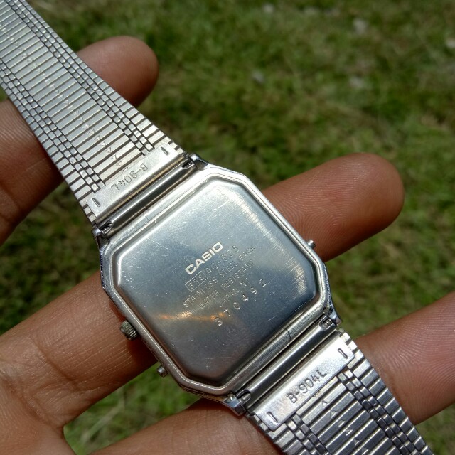 Casio anadigi aq 525