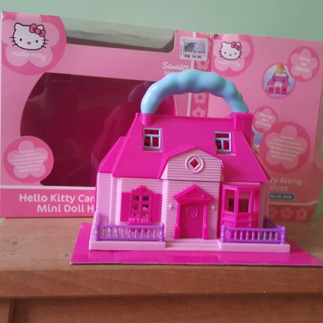 hello kitty mini dolls house