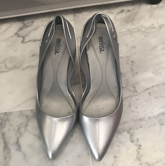 Melissa heels, Women's Fashion, Footwear, Heels on Carousell