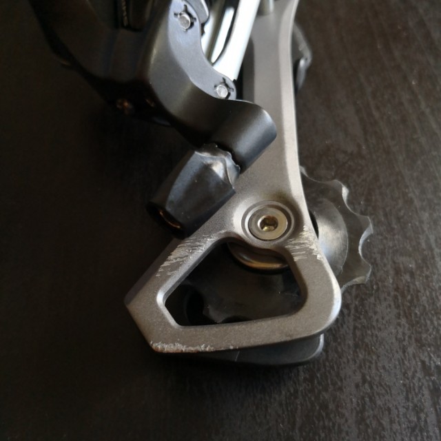 Dérailleur Arrière Shimano 105 Vintage – Occasion, Bon état