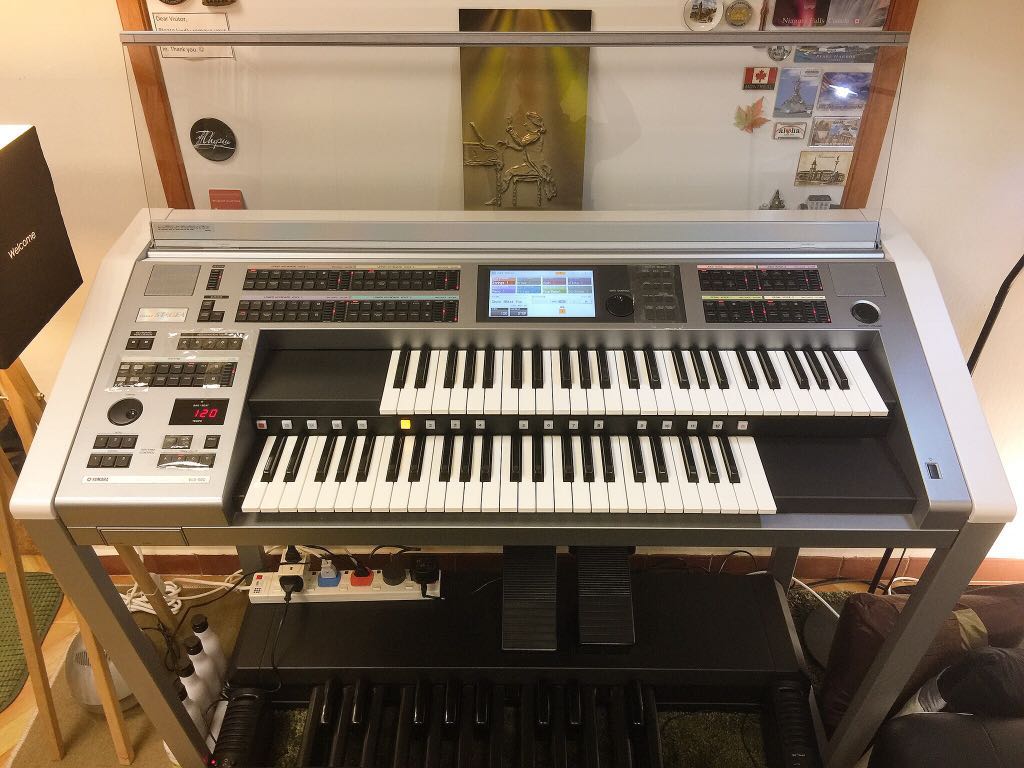 Yamaha ELS02C Stagea Electone, Hobbies & Toys, Music & Media, Musical