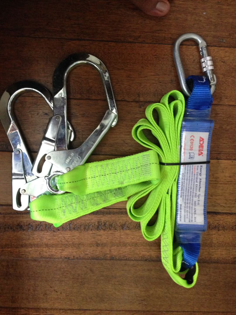 Adela Full body harnes with Double Lanyard and Shock absorber, Women's