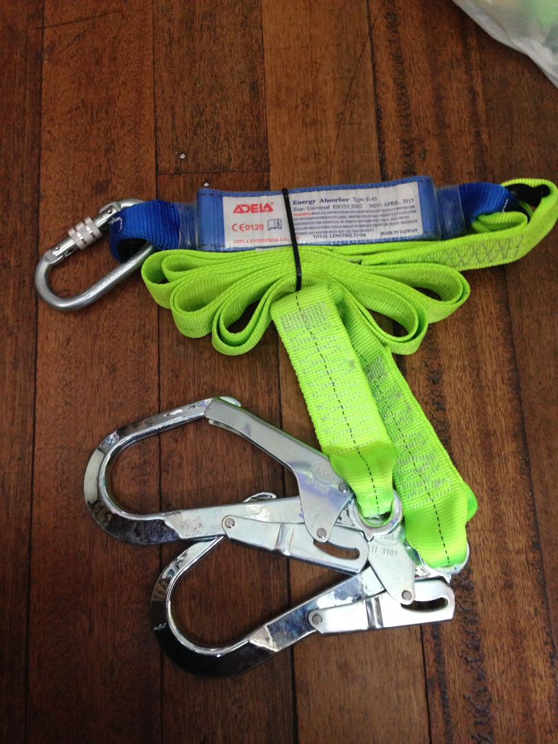 Adela Full body harnes with Double Lanyard and Shock absorber, Women's