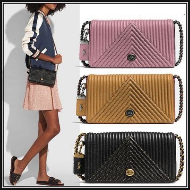 Coach dinky with best sale quilting and rivets