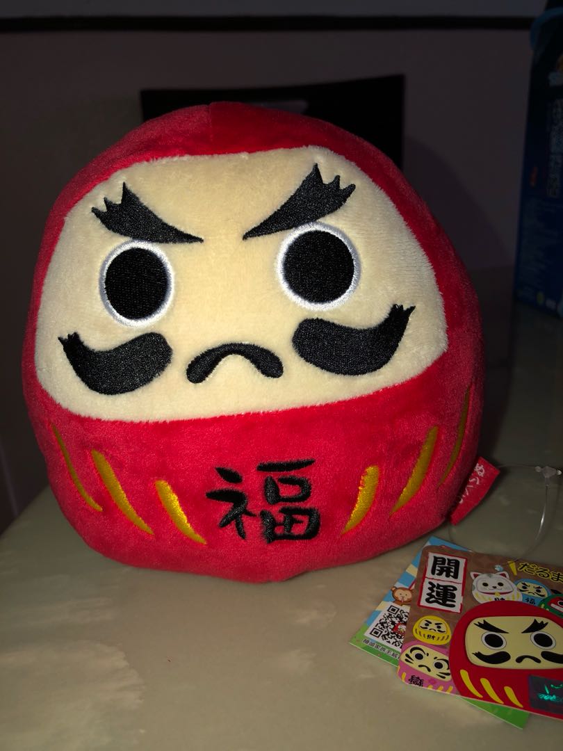 Daruma soft toy