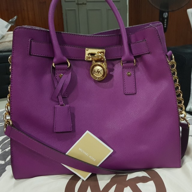 Michael Kors Large Purple Hamilton, Women's Fashion, Bags & Wallets, Beach  Bags on Carousell