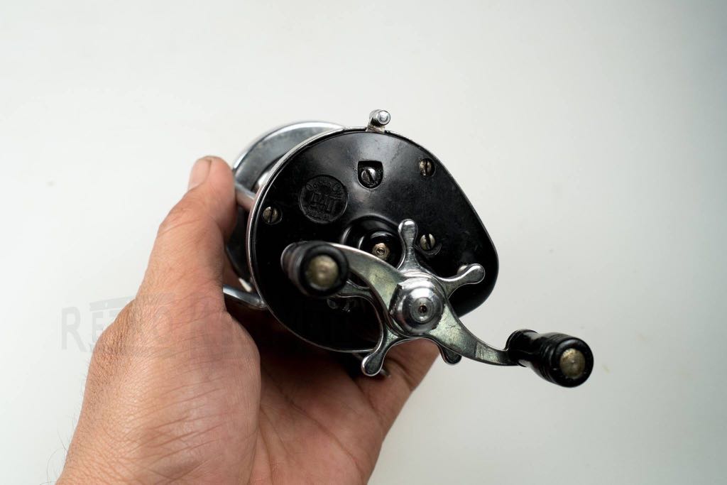 Ocean City 940 Level Wind Fishing Reel Made in USA, Women's Fashion,  Activewear on Carousell
