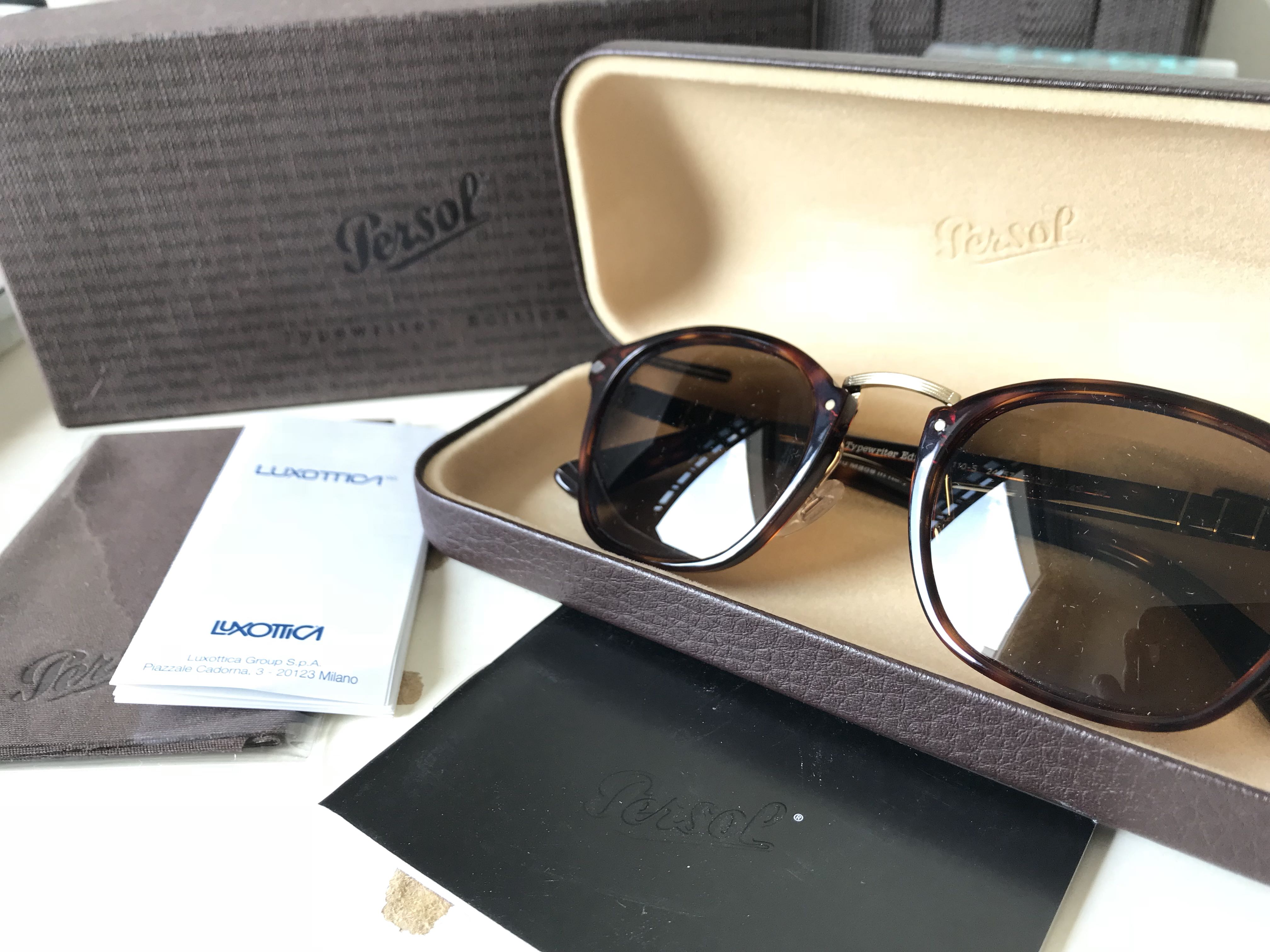 Persol typewriter 3110 top