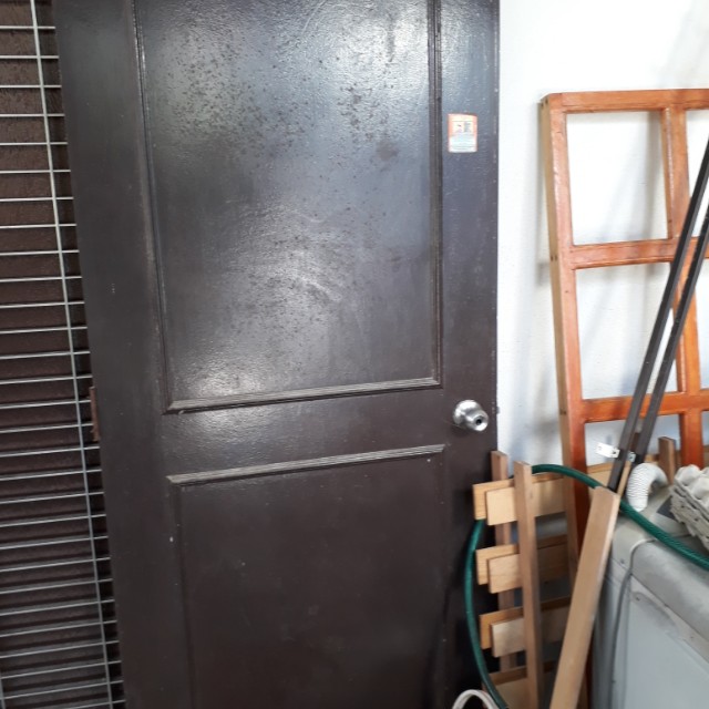 Pintu depan rumah, Furniture & Home Living, Furniture, Sofas on Carousell
