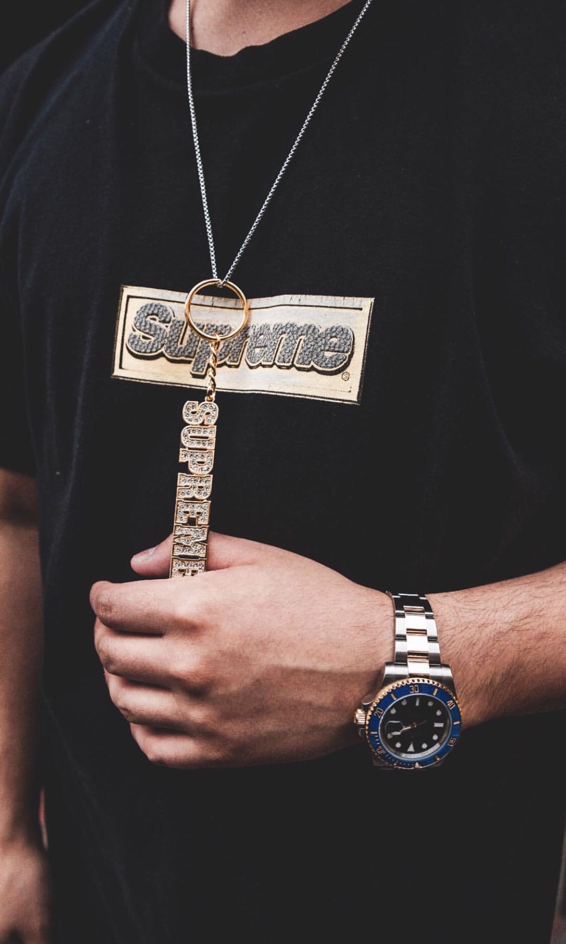 supreme block logo keychain