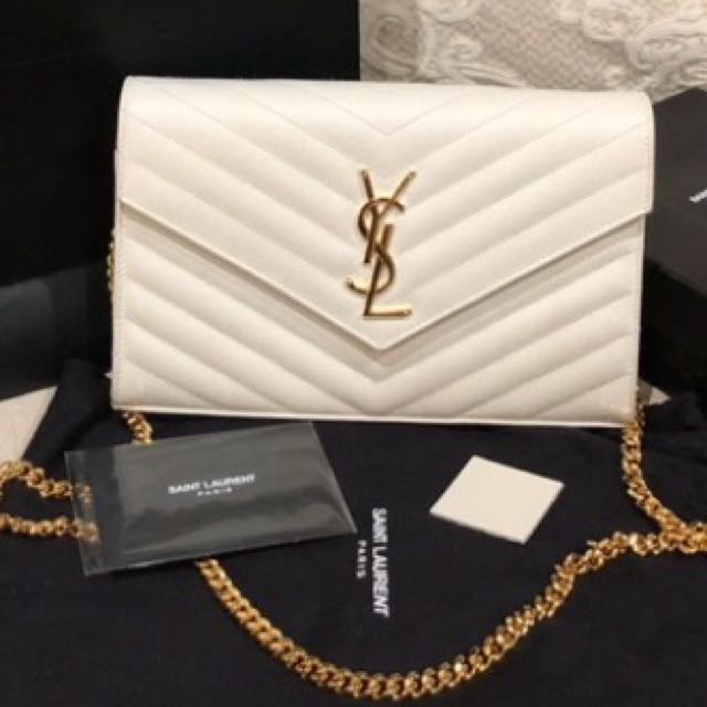 Ysl Saint Laurent 大款woc 24cm 白x金logo 名牌精品 精品包包在旋轉拍賣 Ysl Saint Laurent 大款woc 24cm 白x金logo 名牌精品 精品包包在旋轉拍賣